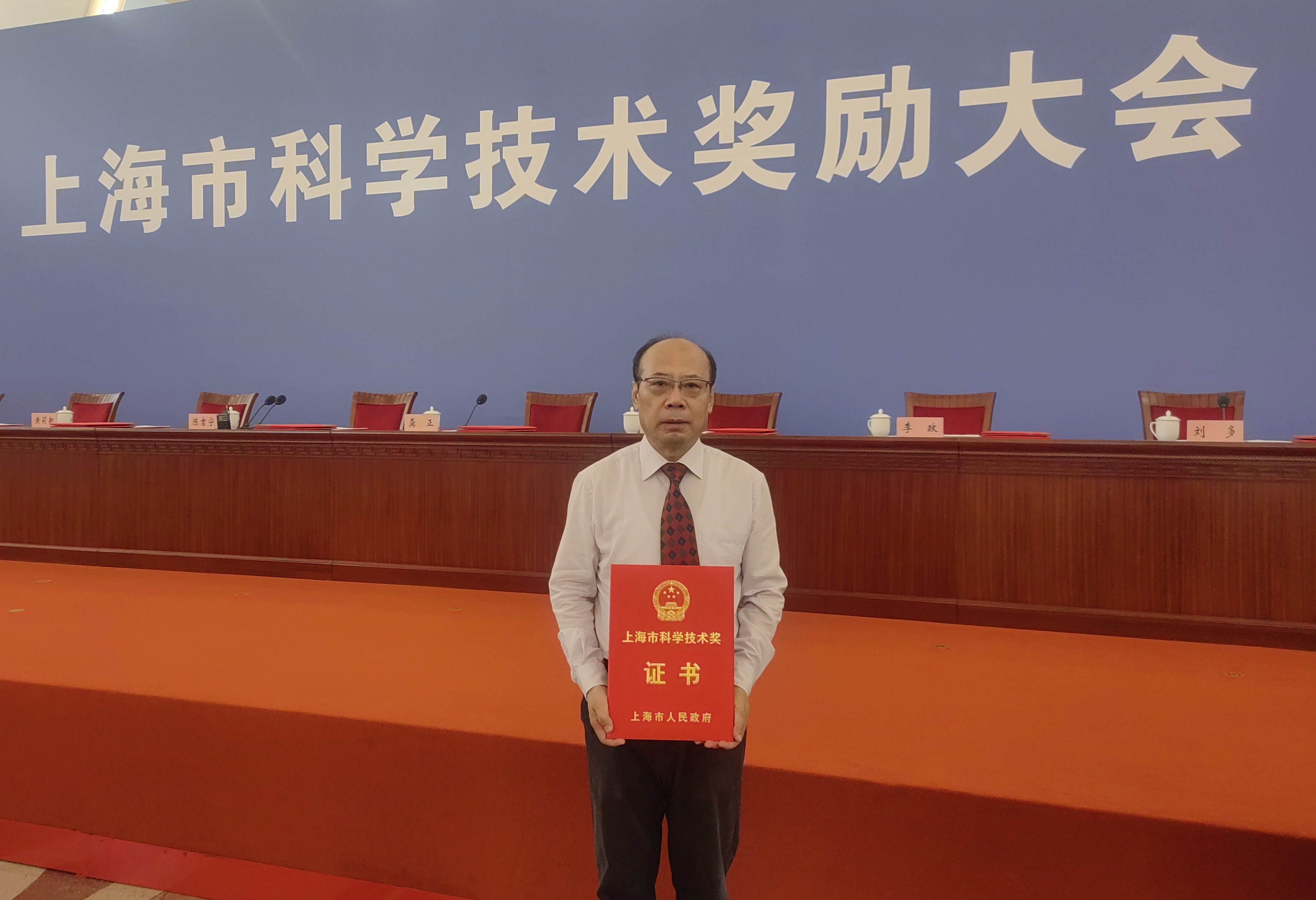 1756348619423606.jpg bf18e2f866bff7308ef30492ae2a7ce1_副本.jpg