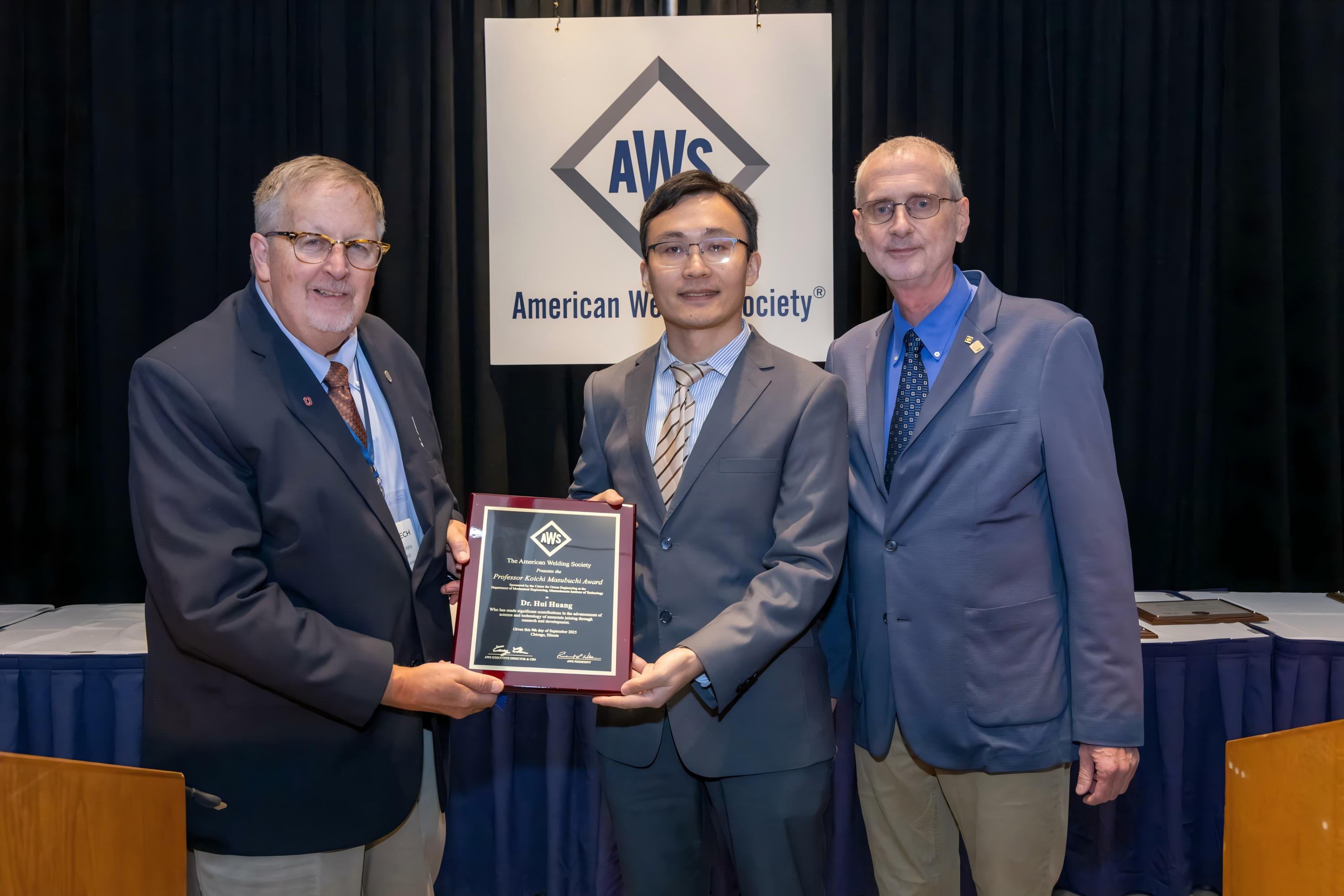 1758532437147755.jpg WPS图片(1).jpg