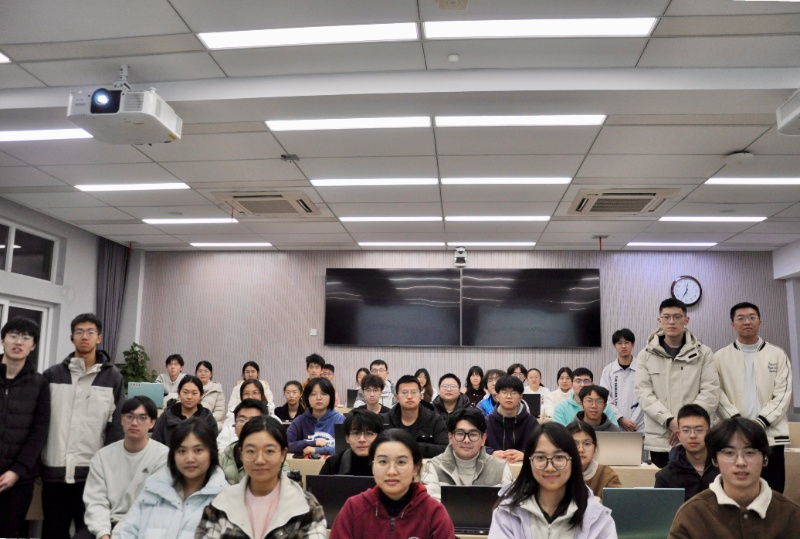 1765850061973331.jpg 图8 大合影_resized.jpg